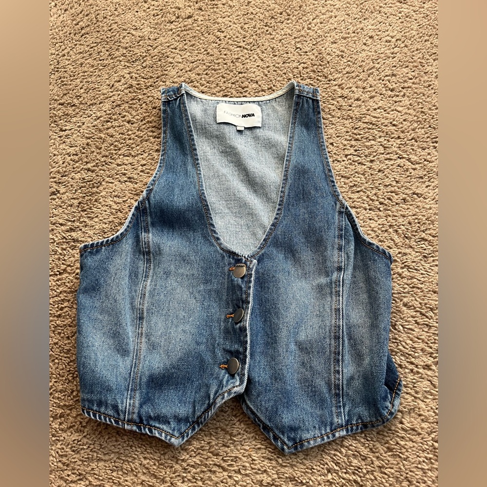 Fashion Nova Blue Denim Vest medium size